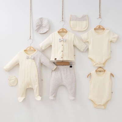 Wholesale Baby Boys 8-Piece Newborn Set 0-3M Minizeyn 2014-2002 Mink