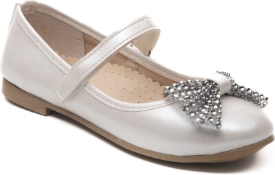 Wholesale Baby Girls Flat Shoes 21-25EU Minican 1060-HY-B-7025 Ecru