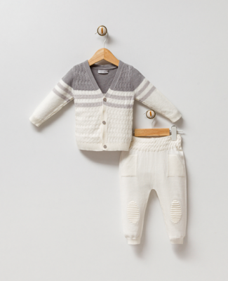 Wholesale Unisex Baby 2-Piece Knitwear Cardigan and Pants Set 0-9M Gubo 2002-6019 Ecru
